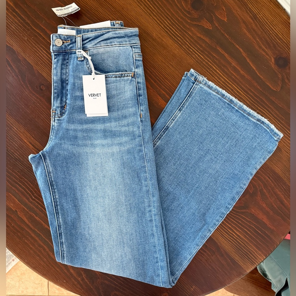 NWT Vervet Olivia Wide Leg Jeans